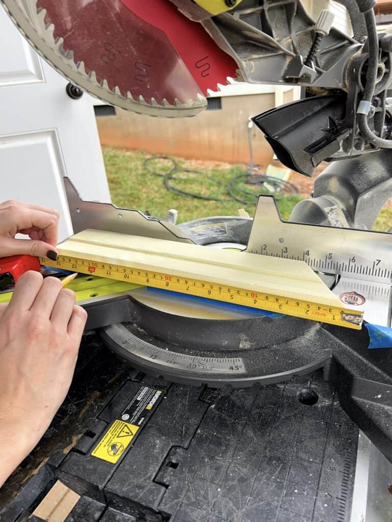 How to Install Crown Molding (for Beginner DIYers) Our Aesthetic Abode