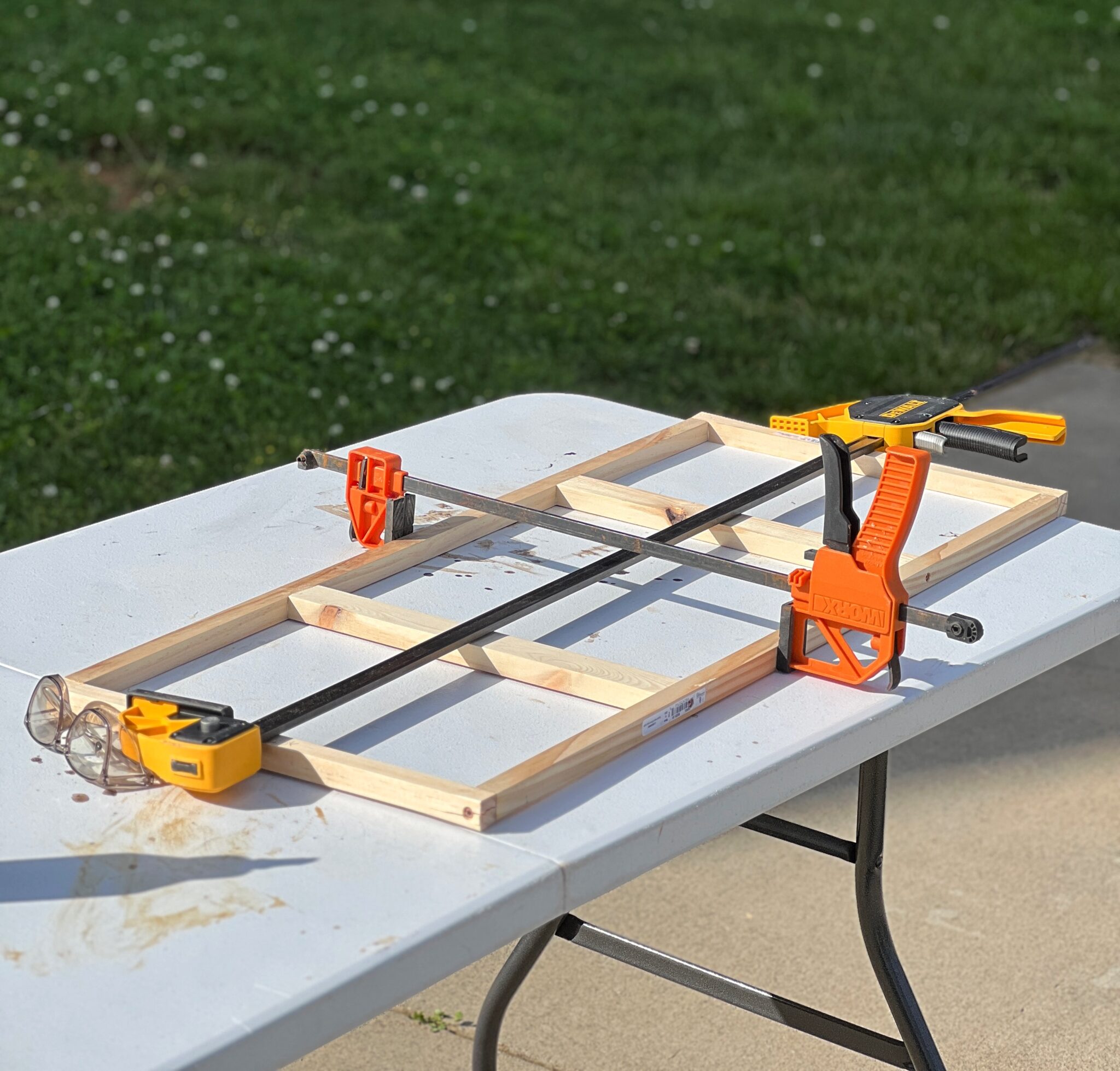 How to Build DIY Thin Floating Shelves (StepbyStep) Our Aesthetic Abode