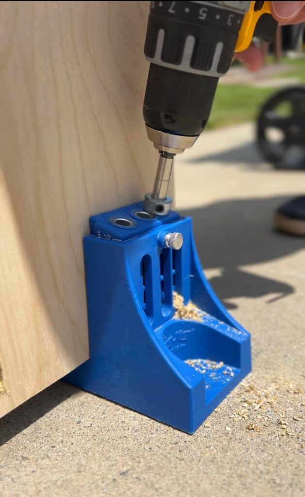 using a kreg gig for pocket holes in 1/2" plywood