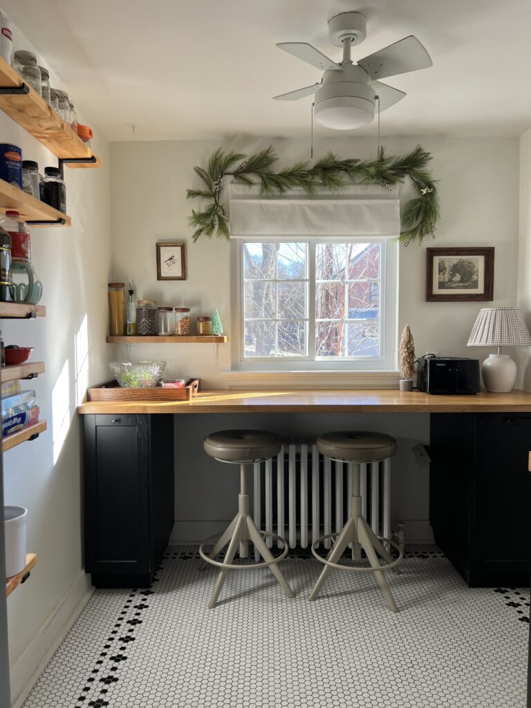 kitchen with walk in pantry layout