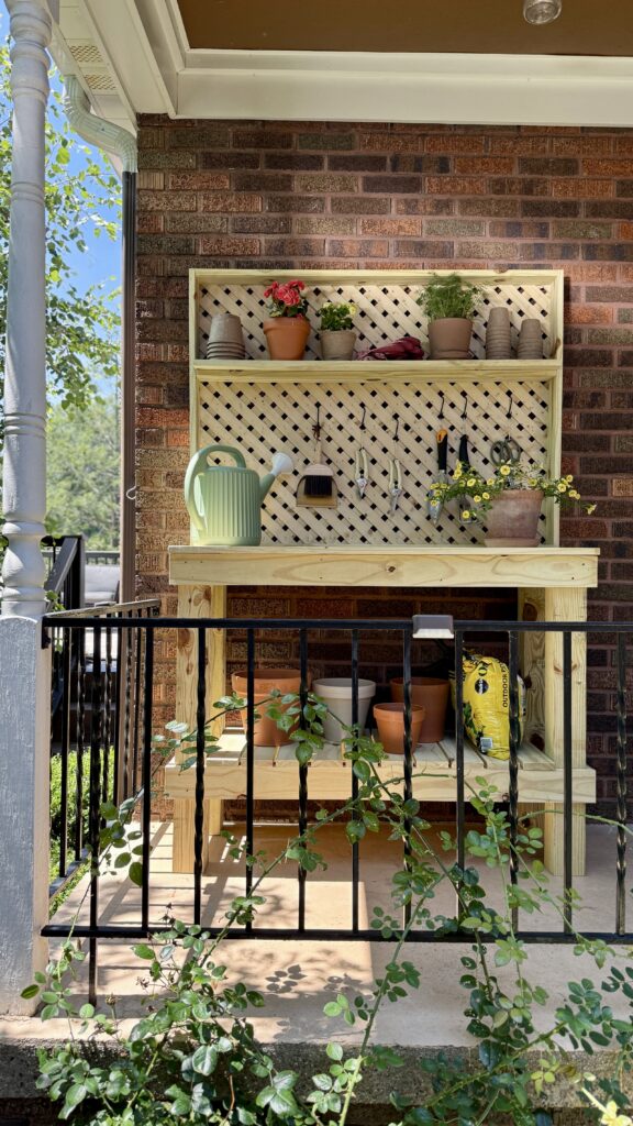 diy gardening table with lattice