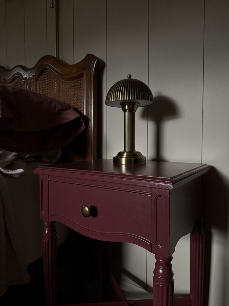 cottage bedroom aesthetic