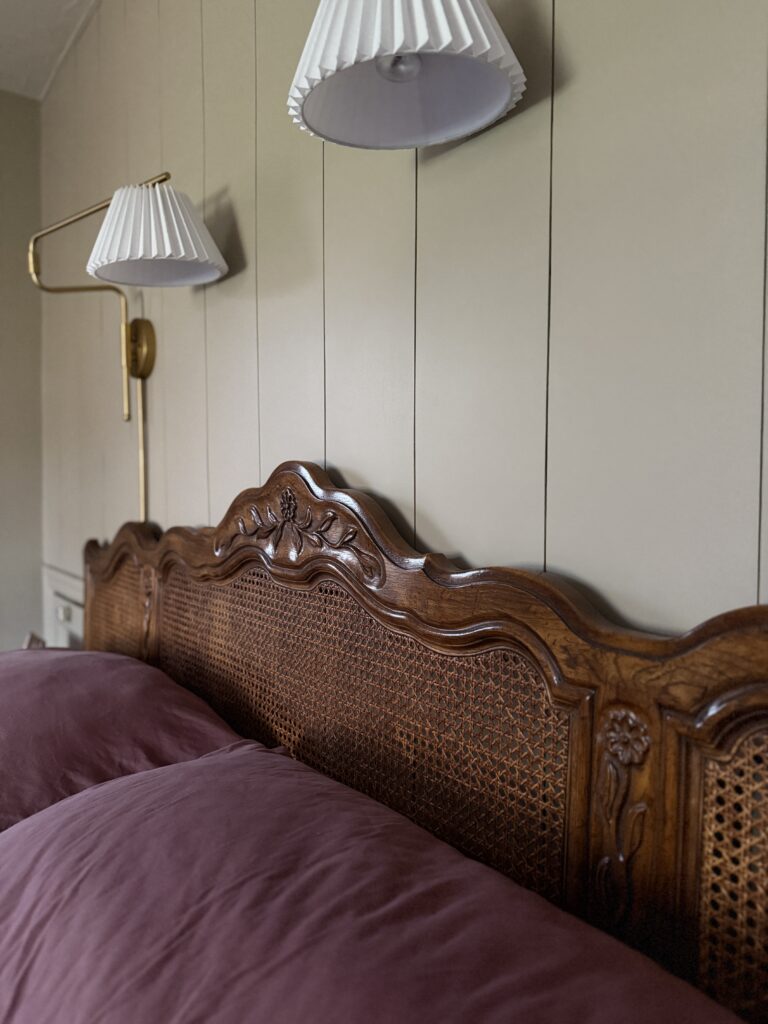 cottage bedroom furniture