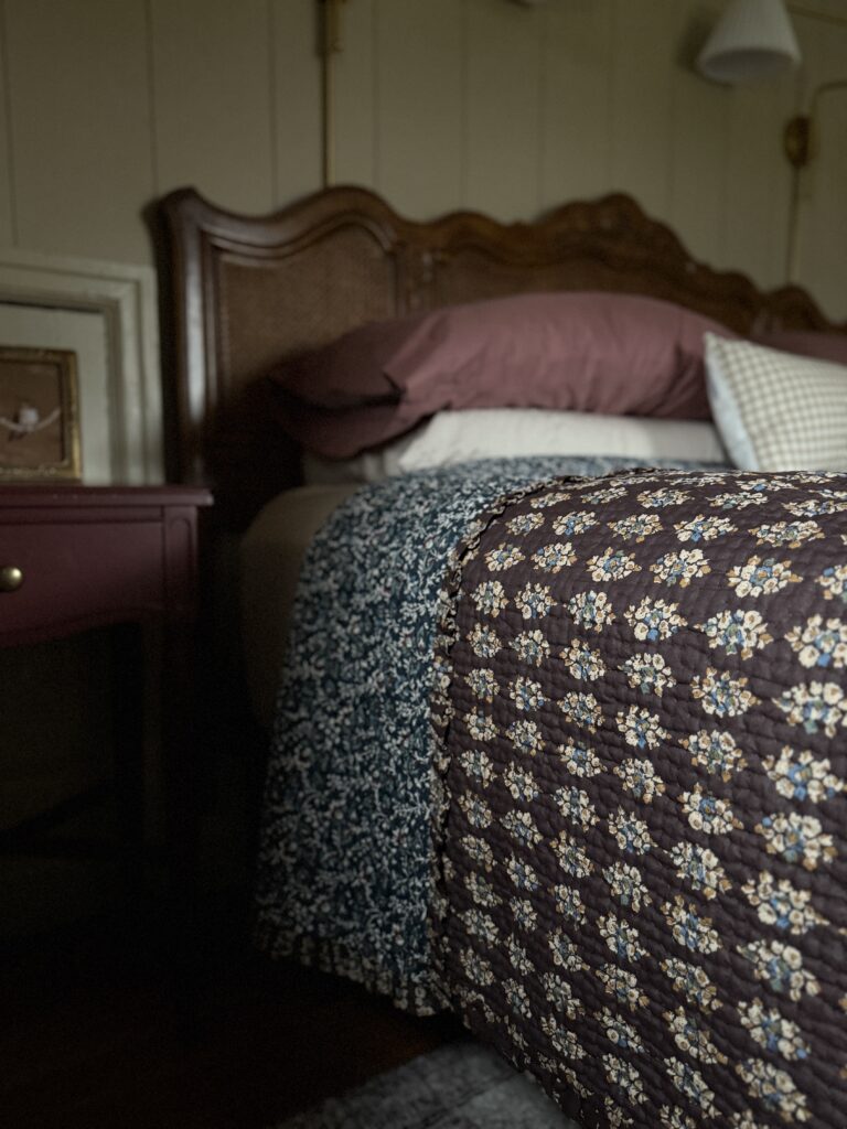 english cottage bedroom