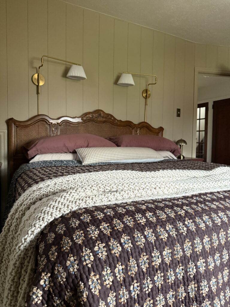 cozy english cottage interiors